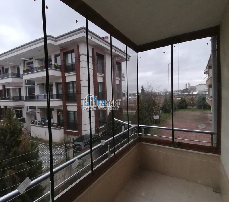 Katlanır Cam Balkon